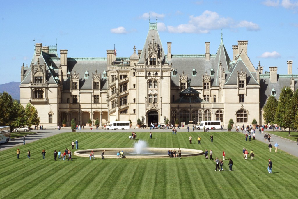 Biltmore Estate Front Lawn istock medium